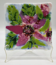 Load image into Gallery viewer, Dahlia decorative Plate