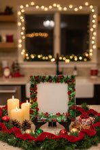 Load image into Gallery viewer, Holly and Berry Christmas Plate
