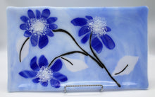Load image into Gallery viewer, Blue Shasta Daisy Plate