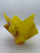 Load image into Gallery viewer, Yellow Vase with small fall abstract design
