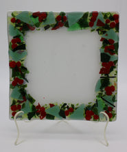 Load image into Gallery viewer, Holly and Berry Plate
