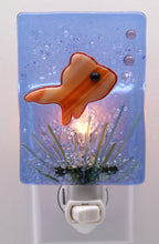 Load image into Gallery viewer, Goldfish on Reef Night Light
