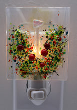 Load image into Gallery viewer, Christmas White Cross on Clear &amp; White streaky Glass surrounded by Ivy and red berries
