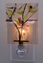 Load image into Gallery viewer, Blown Glass Flower Petals Night Light
