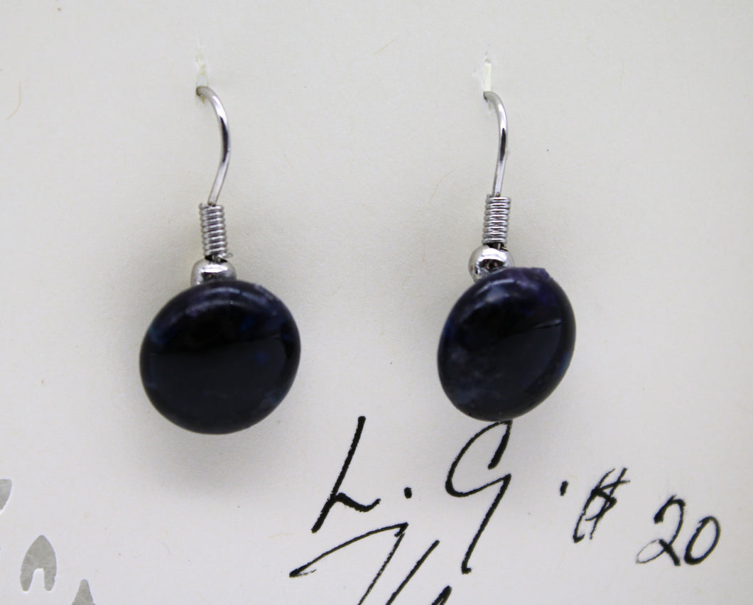 Jewelry -Round small black glass Pierced Earrings