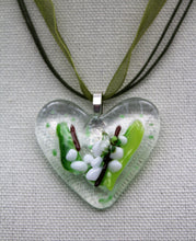 Load image into Gallery viewer, Jewelry - Clear Heart with small pieces of glass depicting a Lilly flowers
