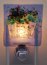 Load image into Gallery viewer, Three Clear Vessels filled with Flowers Night Light
